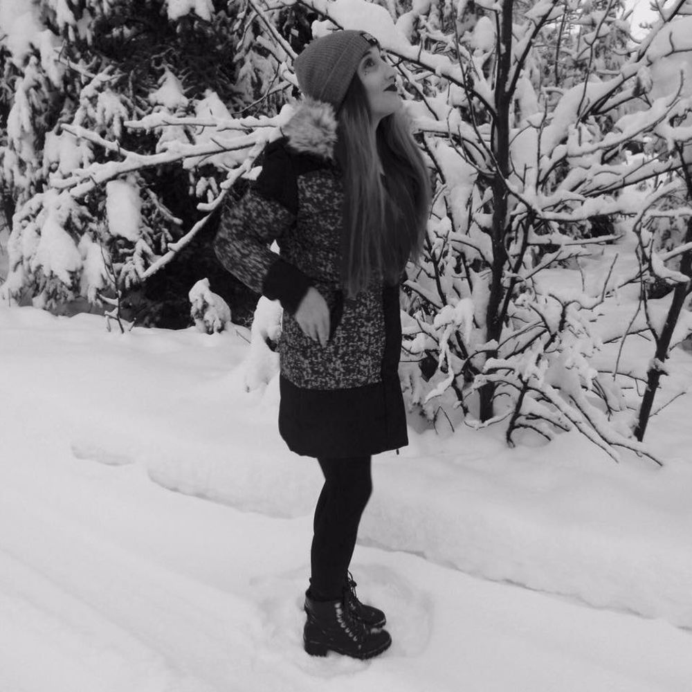 Meet your Posher, Lily